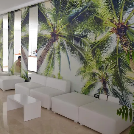 Parque De Americas 아파트 플라야데라스아메리카스