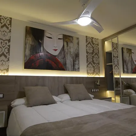 Parque De Américas * Playa de las Américas